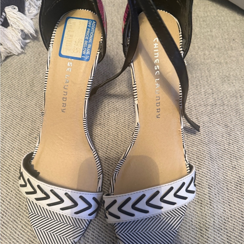Chinese laundry Black and White Women's Heels